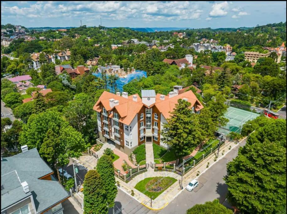 Luxuoso Apartamento Em Gramado - 2 Suites Экстерьер фото